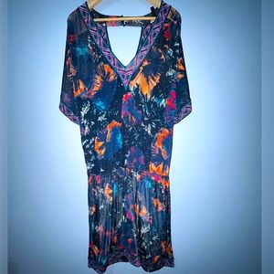 BCBG Maxazria Exotic retro cocktail mini dress